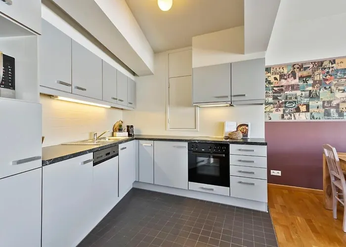 公寓 Casiola - Penthouse With Big Terrace And Sea View *