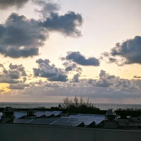 Penthouse With Big Terrace And Sea View Ostend
